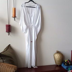 Raviya White Rayon Lightweight Maxi Dress Size M